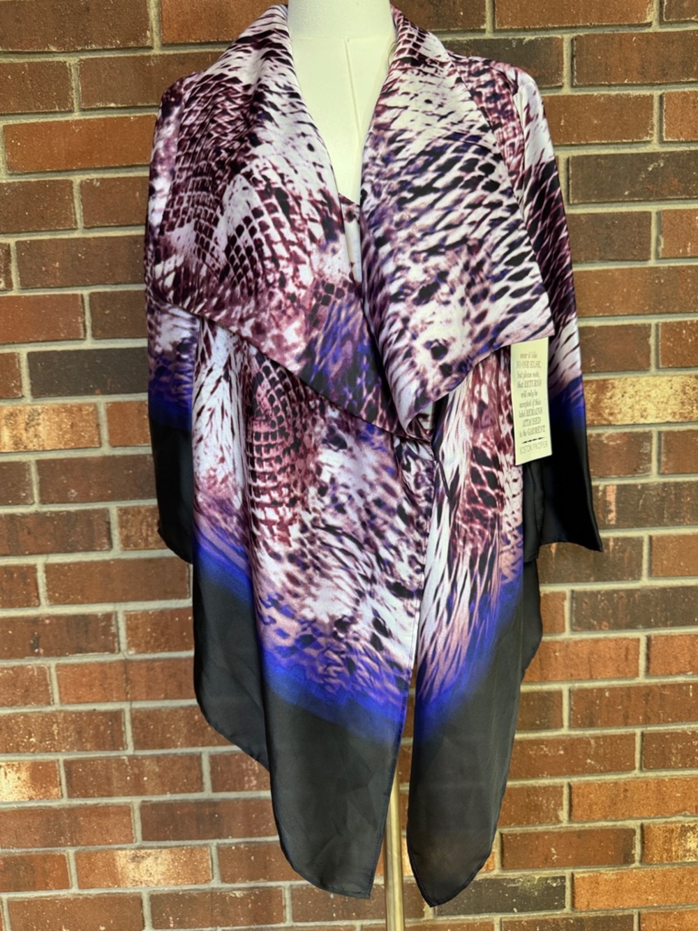 Boston Proper Women's Animal-Print Draped Front Blouse Size 6